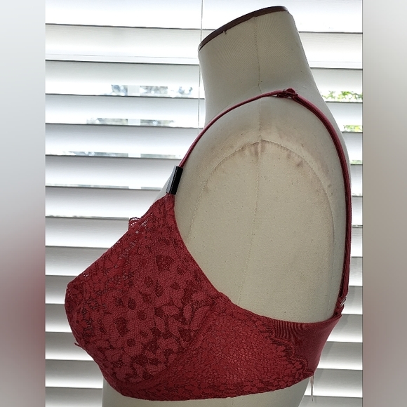 Victoria's Secret Body by Victoria Unlined Demi Bra NWT - Picture 3 of 7